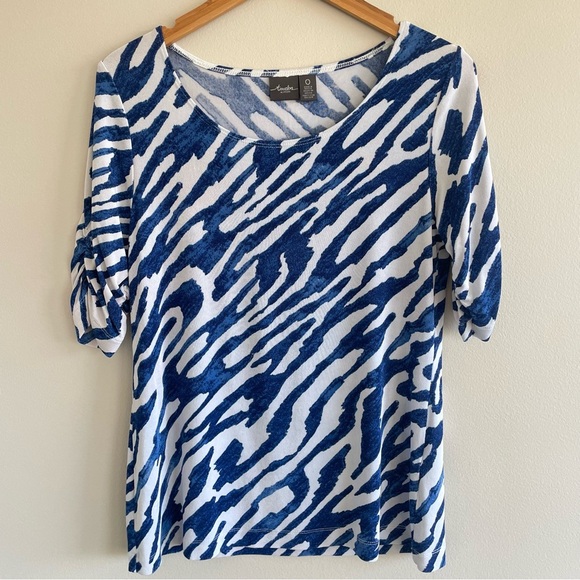 Chico's Travelers Collection Women's Short Sleeve Blouse Size 0 Blue/White - Picture 1 of 10